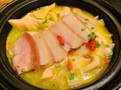 腌笃鲜-中国徽菜·徽商故里(远大店)