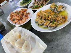 蒜茸生蚝-四川小胡子海鲜(丁村万人海鲜广场店)