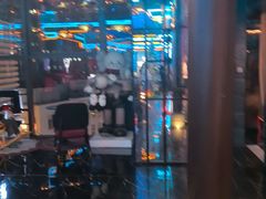 -屋有岛沉浸游戏旗舰店(中山公园店)