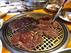 -唯成•韩国炭火烤肉 유성고기