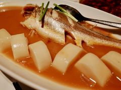 家烧深海大黄鱼-荣小馆(安达仕店)