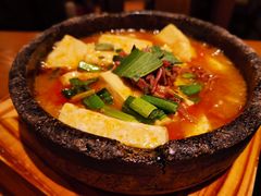 -云海肴·汽锅鸡·云南菜(天山百盛优客店)