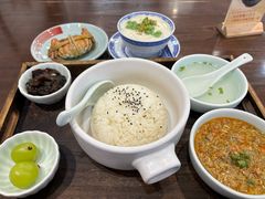 -蟹上黄·蟹黄面·江南糖水(人民广场店)