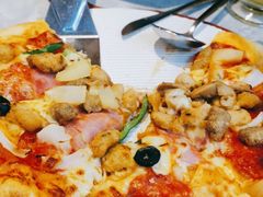 超级至尊比萨-必胜客(中大银泰店)