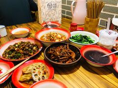-老三样·美食研究中心(世贸路店)