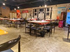 大堂-休记光头香辣蟹干锅店(衣冠庙店)