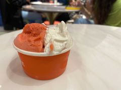 草莓鲜奶-Dal Cuore 达可芮冰淇淋(陕西北路店)