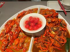 -龙巢盱眙龙虾·牛蛙·烧烤宵夜(八卦岭店)