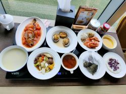 -英芬国际月子中心(岛屿度假月子·洲至奢选香岚店)