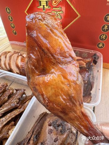 五一带着板鸭回老家，被亲戚一直夸