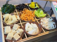九宫格素菜-芈重山老火锅(广州首店)