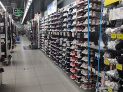 -迪卡侬(高新万达店)