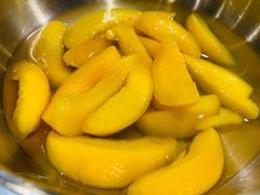 糖水黄桃-本炙炭烤·蒲烧活鳗料理店(金沙洲店)