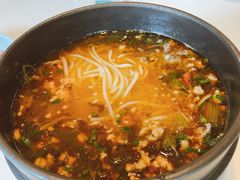 小锅米线-胡麻(静安嘉里店)