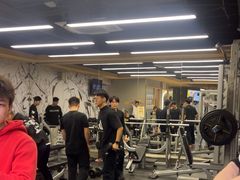 -超鹿运动(大唐世家店)