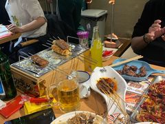-喝丢一只鞋海鲜烧烤·海肠捞饭(东关街店)