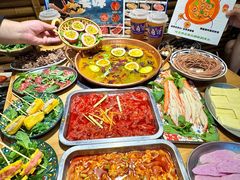 -洱火云南酸菜牛肉火锅(石景山当代商城店)