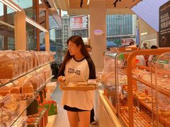 -卡滋贝诺动物奶油生日蛋糕(常熟万达店)