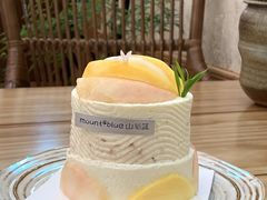 -山与蓝·轻糖鲜果蛋糕(勒泰店)