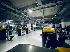 -格易美游泳馆健身房(新昆仑店)