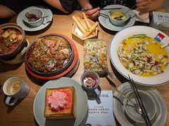 -蜜桃餐厅·伴山(湖滨商业街店)