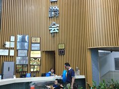-晋爵会游泳馆(海湾公园店)