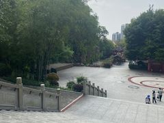 -龙凤山庄影视度假村