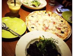-JINNS锦时 steak&pizza(浸信会礼拜堂旧址店)