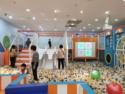 -爱婴室(上海浦建路店)