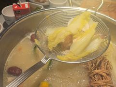 -小鱼小牛(世欧广场店)