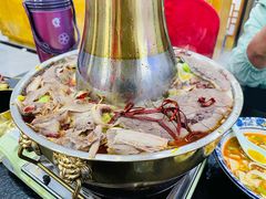 -撒拉人家.酸菜牦牛肉火锅