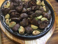 -老东镇啤酒屋海鲜加工·蒸汽海鲜·海鲜烧烤(台东店)