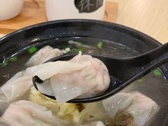 -巧燕坊一笼一蒸烧卖(西湖文化广场银泰店)