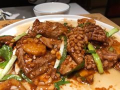 爆炒腰花-闫府私房菜·百年鲁菜(恒隆店)