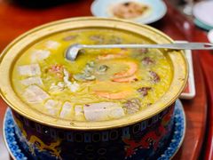 -胡记饭店(保工街店)