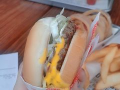 -FATBURGER 特富客汉堡(外交公寓店)