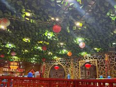 -袁小二大东北铁锅炖(吉祥村总部)