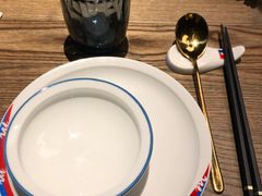餐具摆设-蜜桃餐厅·江浙融合菜(荟聚购物中心店)