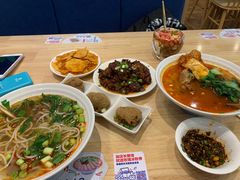 -贵凤凰贵州米粉(五道口店)