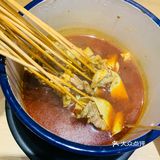 喝丢一只鞋也太好吃了叭！[调皮][调皮]
