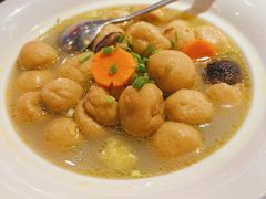 金钱香菇烩鱼饼-小财神·老派赣州菜·中华美食地标(第五大道店)