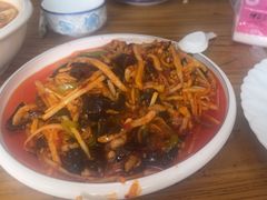 -溢心园香河肉饼总店