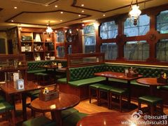 -Hooley's活利仕西餐厅(珠江新城店)