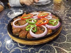 -乡村馕坑肉·烧烤·新疆菜·本地人更爱吃(阿勒泰首店)