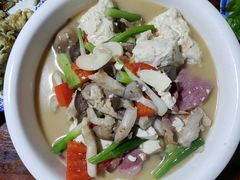 一锅鸡豆腐-老丽江餐馆(丽江华都商贸城店)