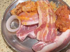 -姜胖胖韩式自助烤肉(光明万达店)