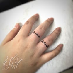 -SNOW TATTOO STUDIO