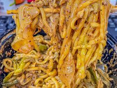 -拌陛河山抚顺麻辣拌(总店)