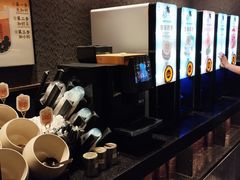 -一绪に和牛寿喜烧(罗湖益田假日店)