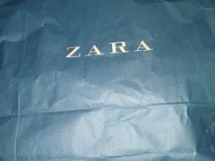 -ZARA(万达广场二七店)